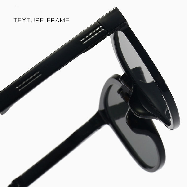 Foldable Sunglasses with Pouch – Stylish & Convenient