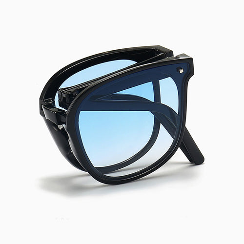 Foldable Sunglasses with Pouch – Stylish & Convenient