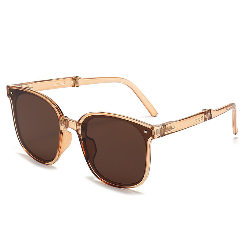 Foldable Sunglasses with Pouch – Stylish & Convenient